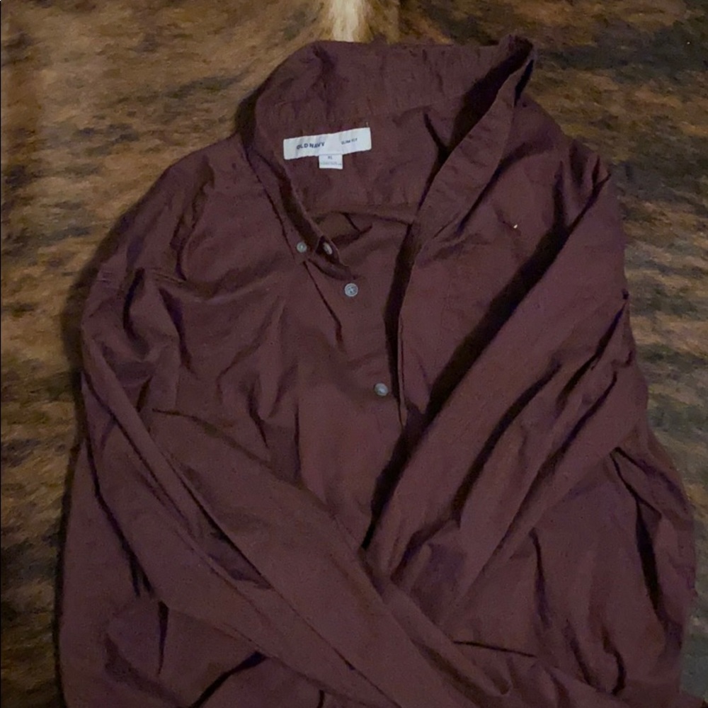 Old navy shirt